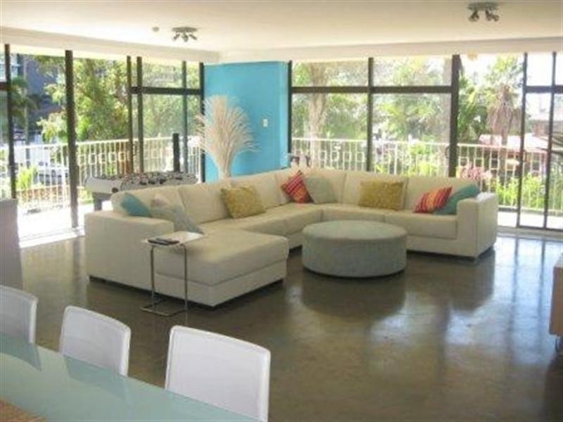 33 Thornton Street, Surfers Paradise QLD 4217