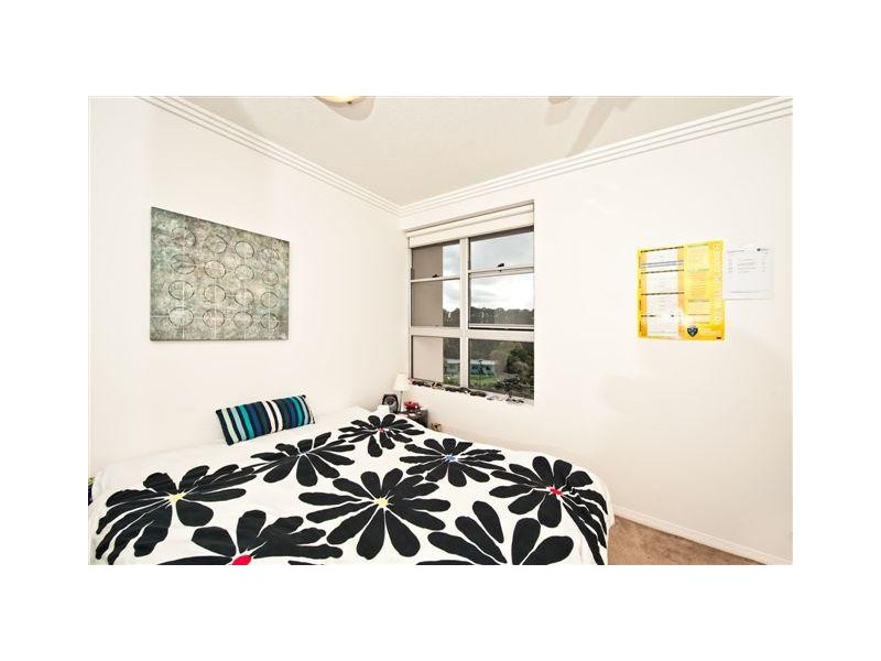 Varsity Lakes QLD 4227