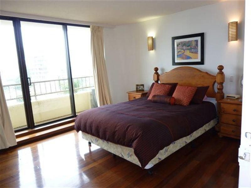 18 Aubrey Street, Surfers Paradise QLD 4217
