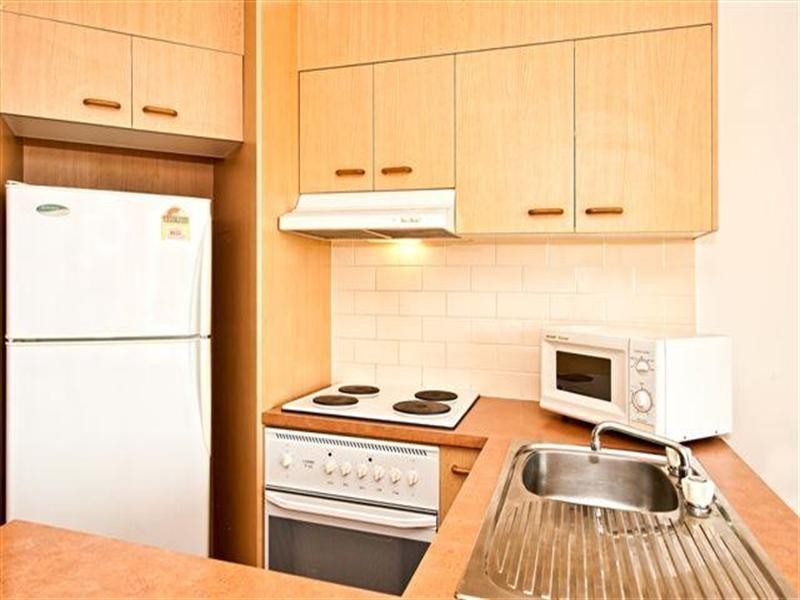 31 Le Grande Broadwater.106 Marine Parade, Southport QLD 4215