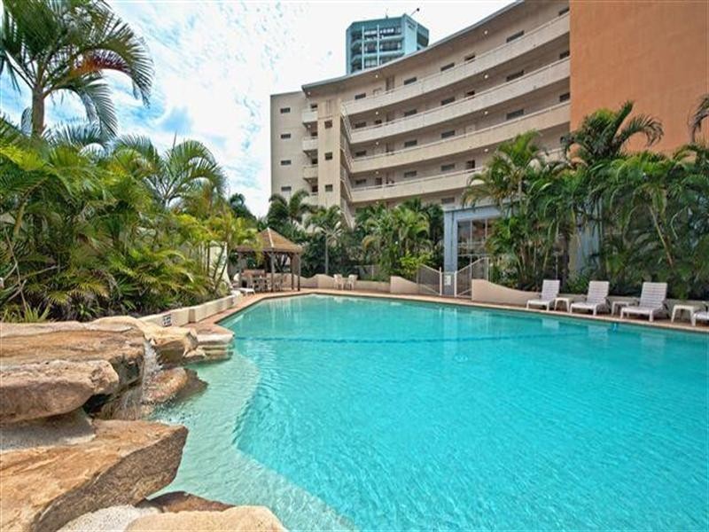 31 Le Grande Broadwater.106 Marine Parade, Southport QLD 4215