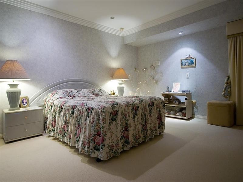 10 Meadowview Drive, Carrara QLD 4211