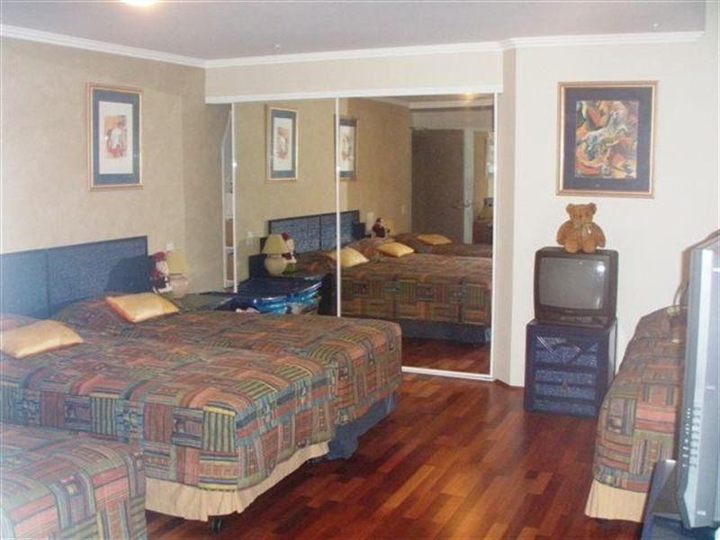 3400 Surfers Paradise Boulevarde – Sun City Resort, Surfers Paradise QLD 4217