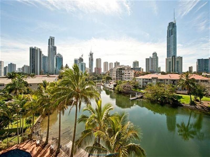 Surfers Paradise QLD 4217