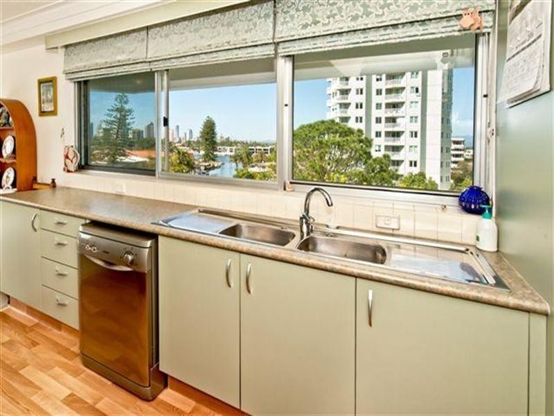 Surfers Paradise QLD 4217