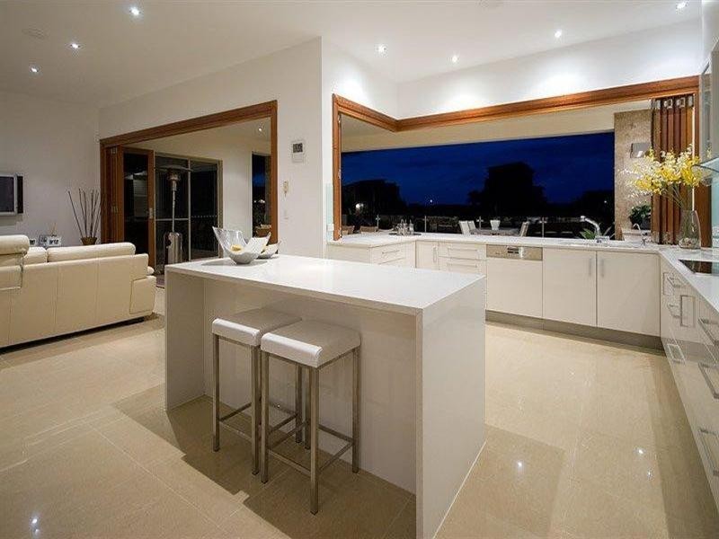 Sovereign Islands QLD 4216