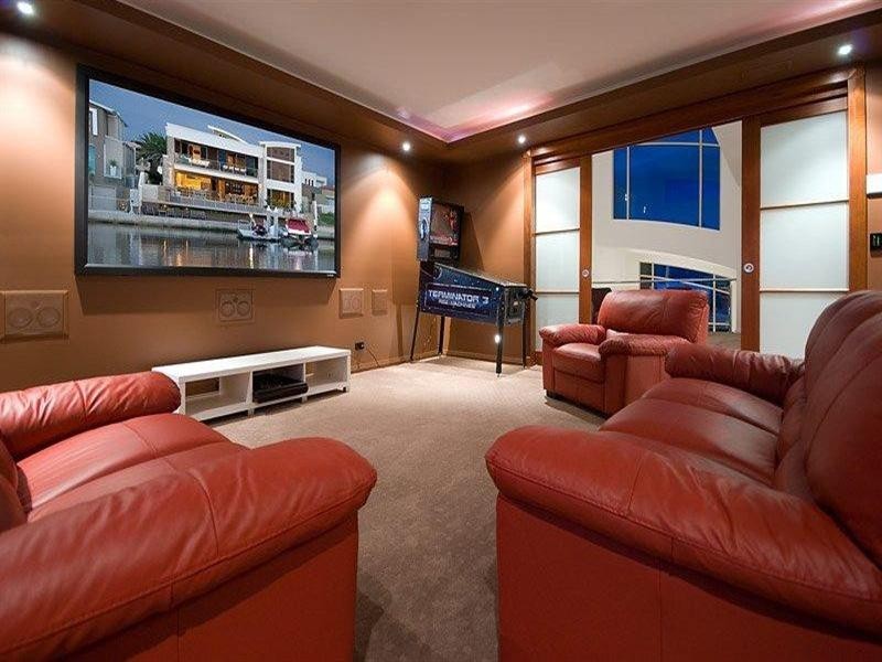 Sovereign Islands QLD 4216