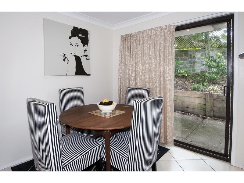 29 Golden Crescent, Southport QLD 4215