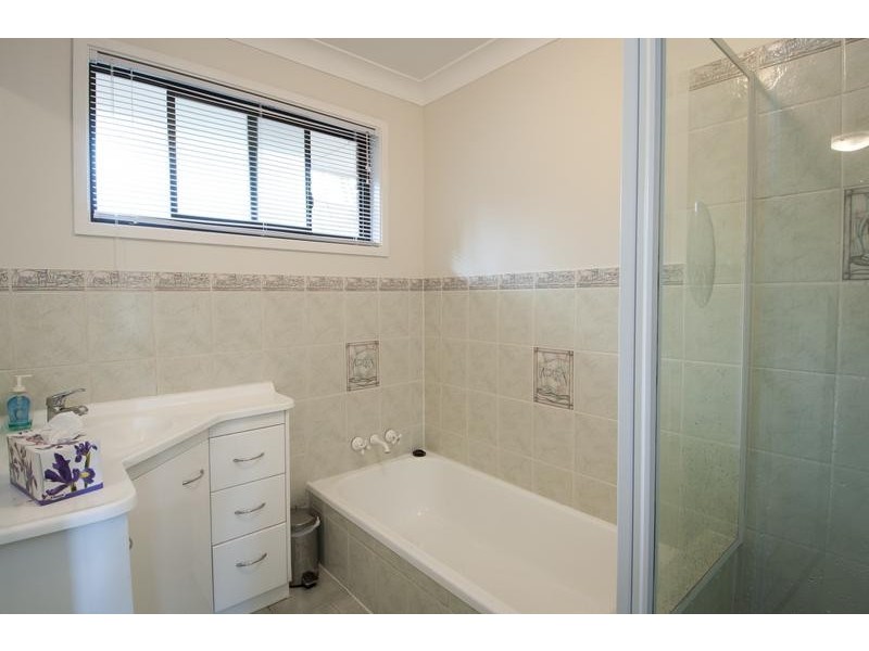 29 Golden Crescent, Southport QLD 4215