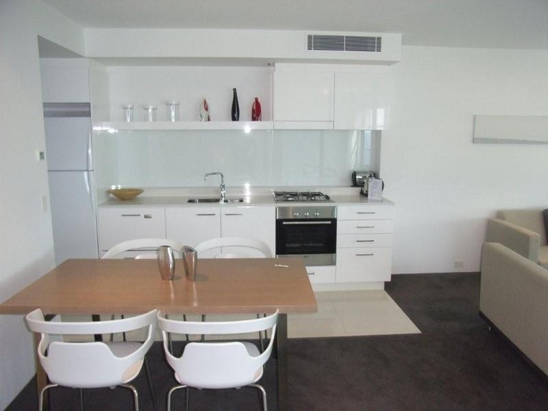 9 Hamilton Avenue – Q1, Surfers Paradise QLD 4217