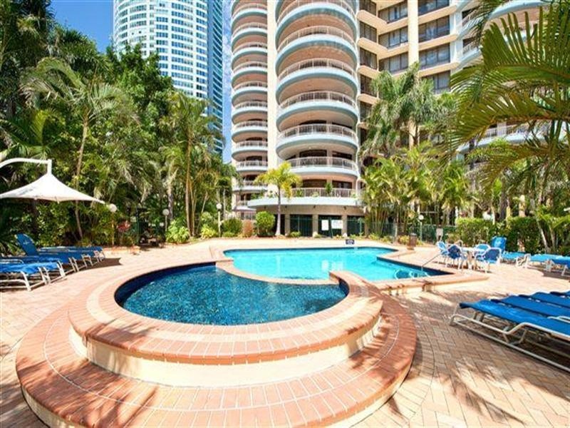 30 Laylock Street, Surfers Paradise QLD 4217