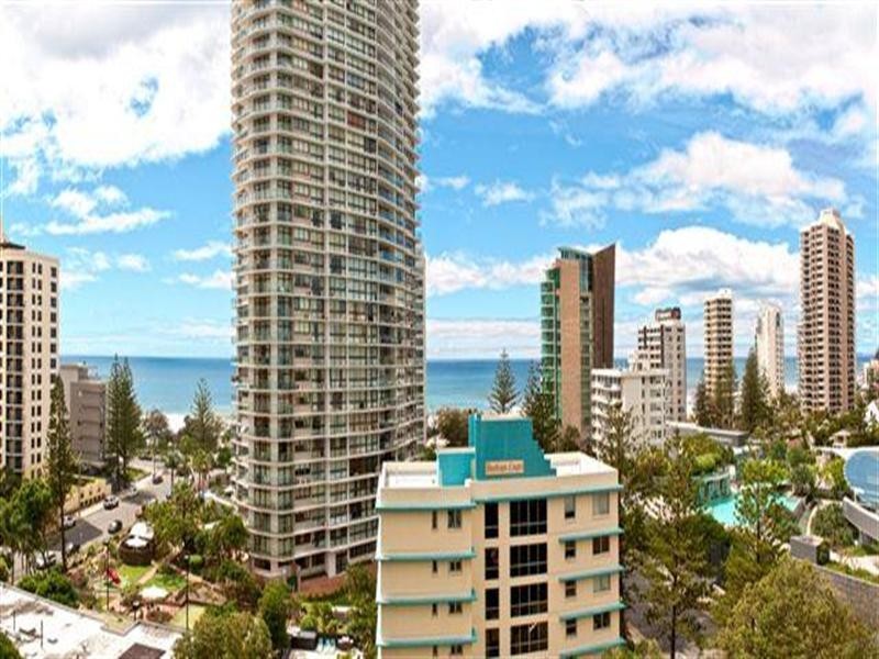 30 Laylock Street, Surfers Paradise QLD 4217