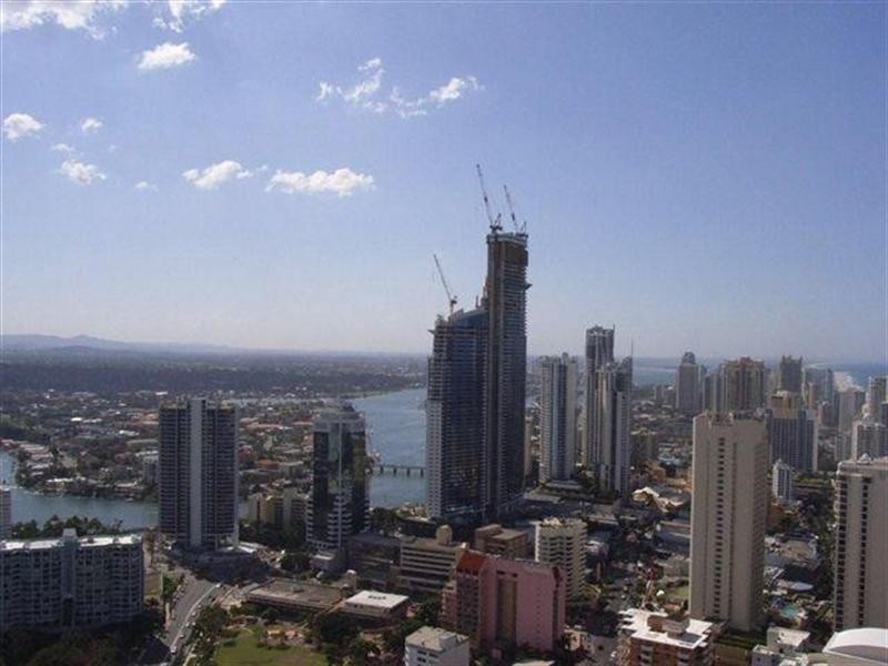 9 Hamilton Avenue – Q1, Surfers Paradise QLD 4217