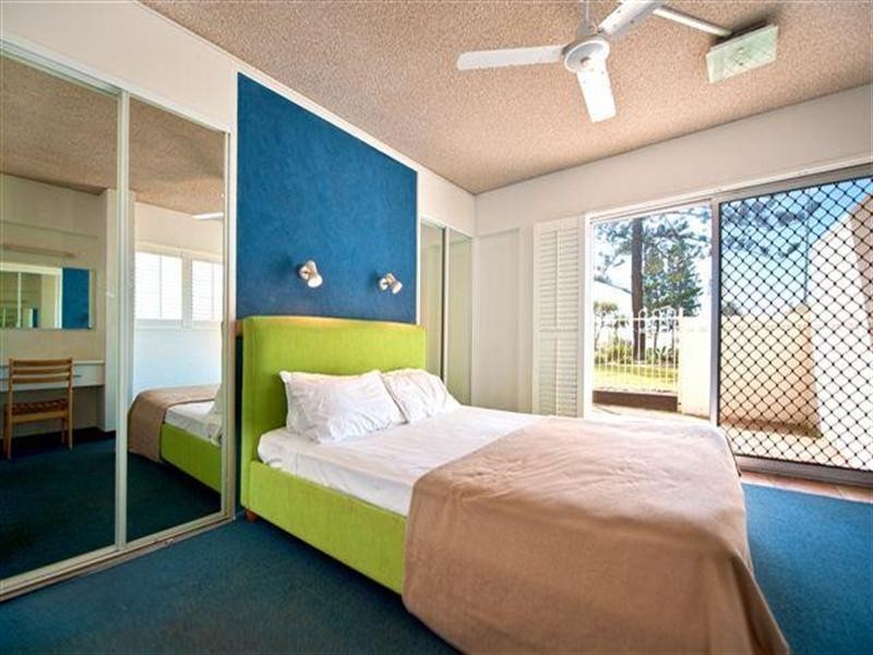 154 The Esplanade, Surfers Paradise QLD 4217
