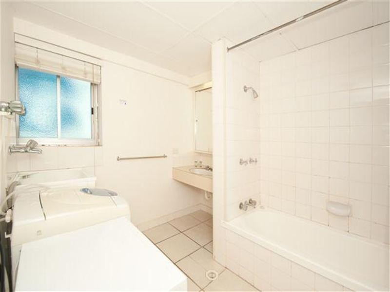 154 The Esplanade, Surfers Paradise QLD 4217