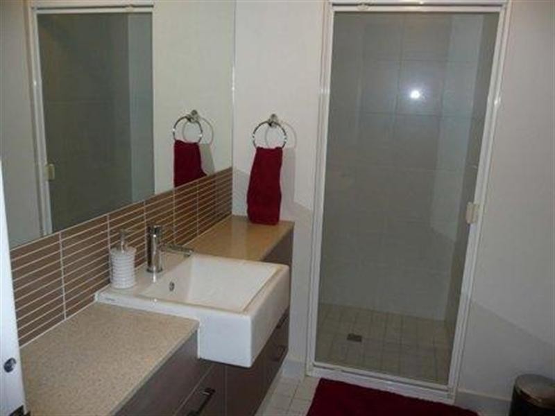 227 Marina Quays. 64 Sickle Avenue, Hope Island QLD 4212