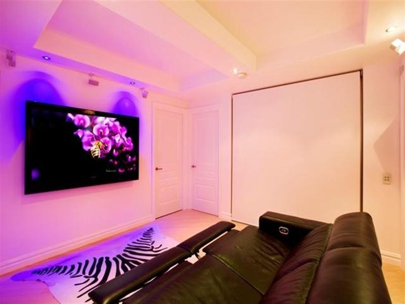 30 Garfield Terrace, Surfers Paradise QLD 4217