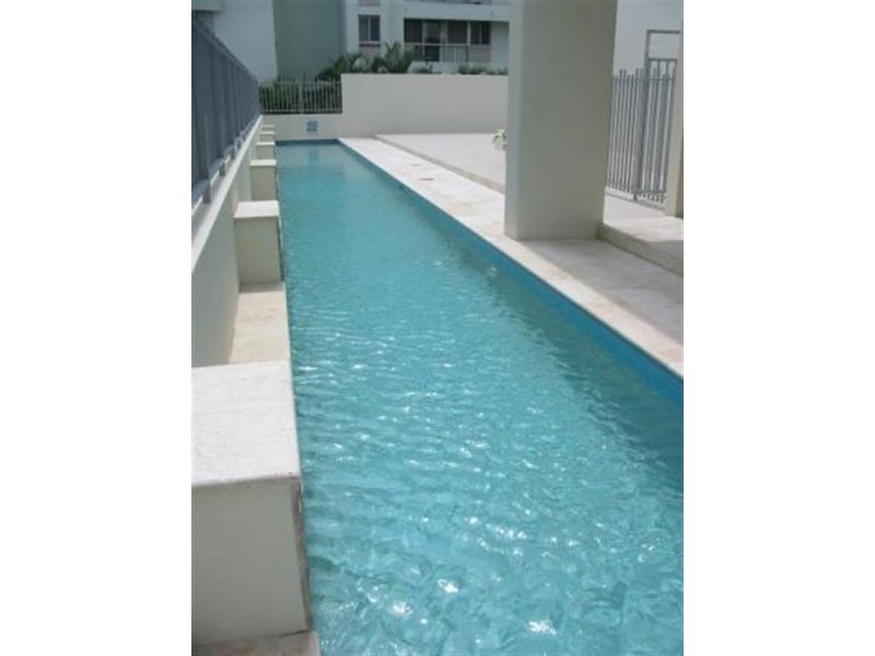 30 Garfield Terrace, Surfers Paradise QLD 4217