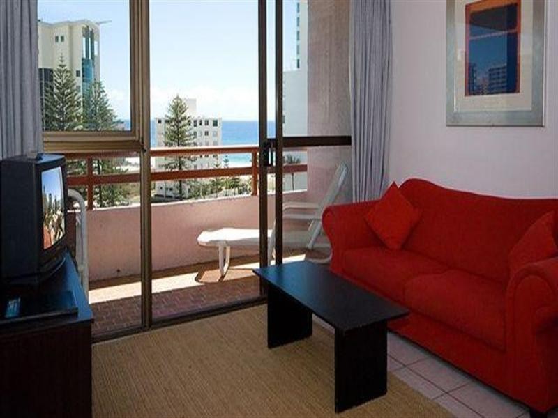 14 Columbia Tower. 19 Fern Street, Surfers Paradise QLD 4217