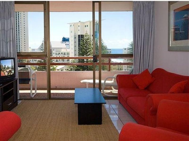 14 Columbia Tower. 19 Fern Street, Surfers Paradise QLD 4217