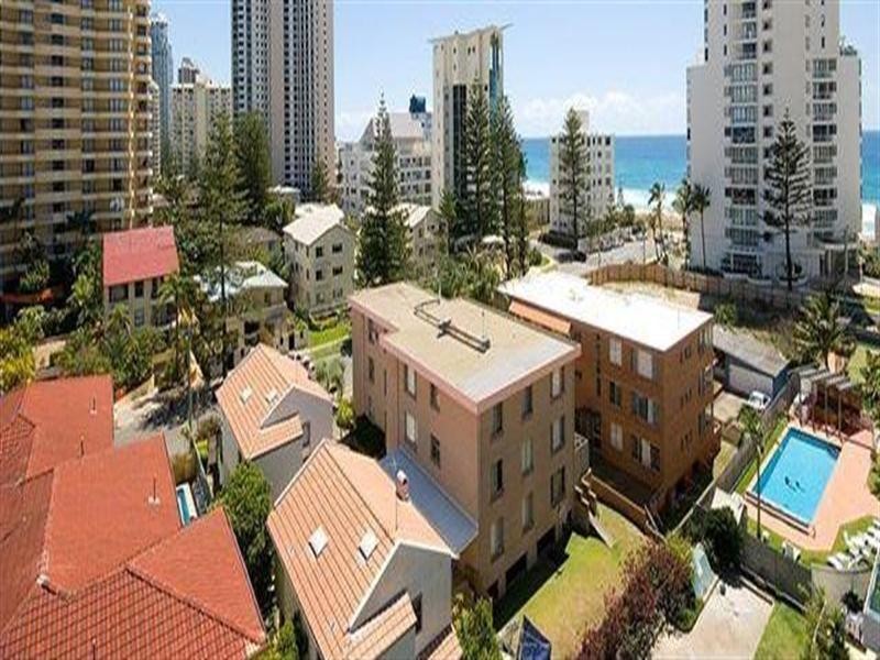 14 Columbia Tower. 19 Fern Street, Surfers Paradise QLD 4217