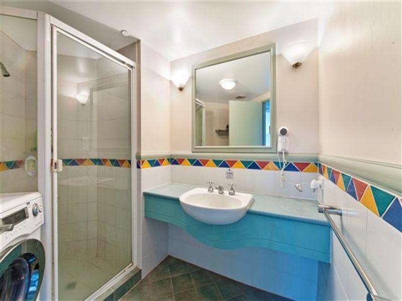 5 Palm Avenue – Crown Towers, Surfers Paradise QLD 4217