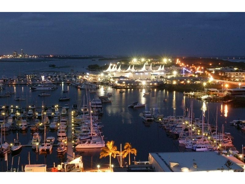 34 Admiral North, 14 Macarthur Parade, Main Beach QLD 4217