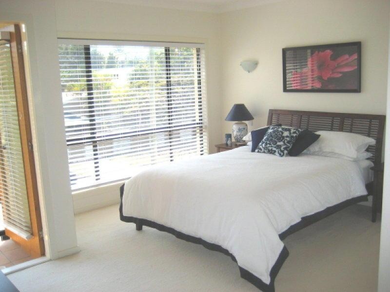 28 Norfolk Avenue, Surfers Paradise QLD 4217