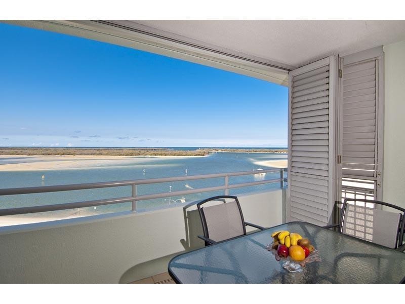 1004 The Grand Apartments, 360 Marine Parade, Labrador QLD 4215