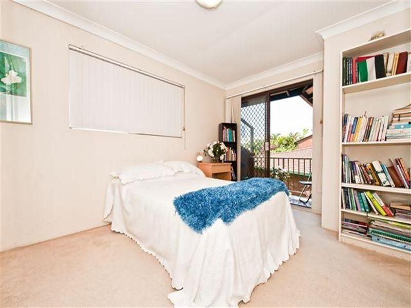 111 Salerno Street, Isle Of Capri QLD 4217