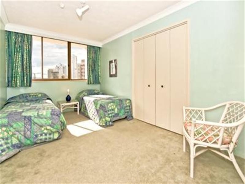 5E Breakers North. 50 Old Burleigh Road, Surfers Paradise QLD 4217