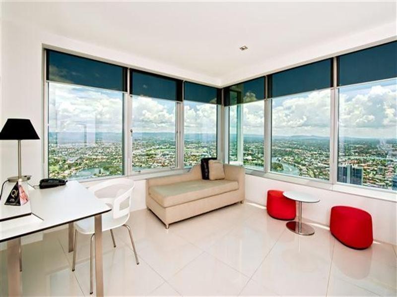 5307 Q1.9 Hamilton Avenue, Surfers Paradise QLD 4217