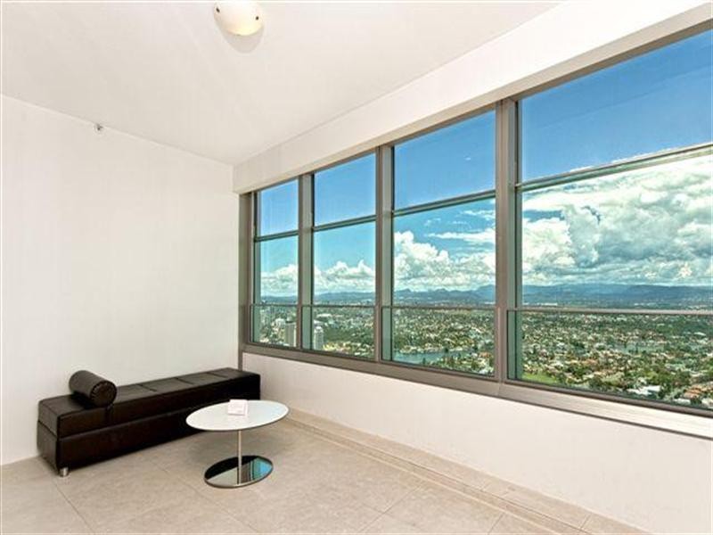 5307 Q1.9 Hamilton Avenue, Surfers Paradise QLD 4217