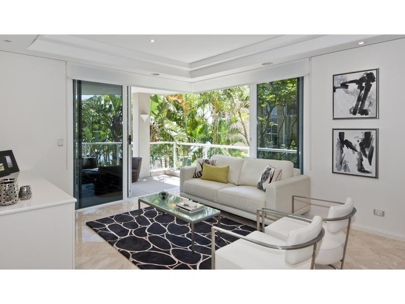 1 Solitaire, 20 Riverview Parade, Surfers Paradise QLD 4217