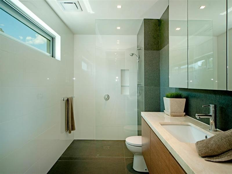 446 Marine Parade, Biggera Waters QLD 4216