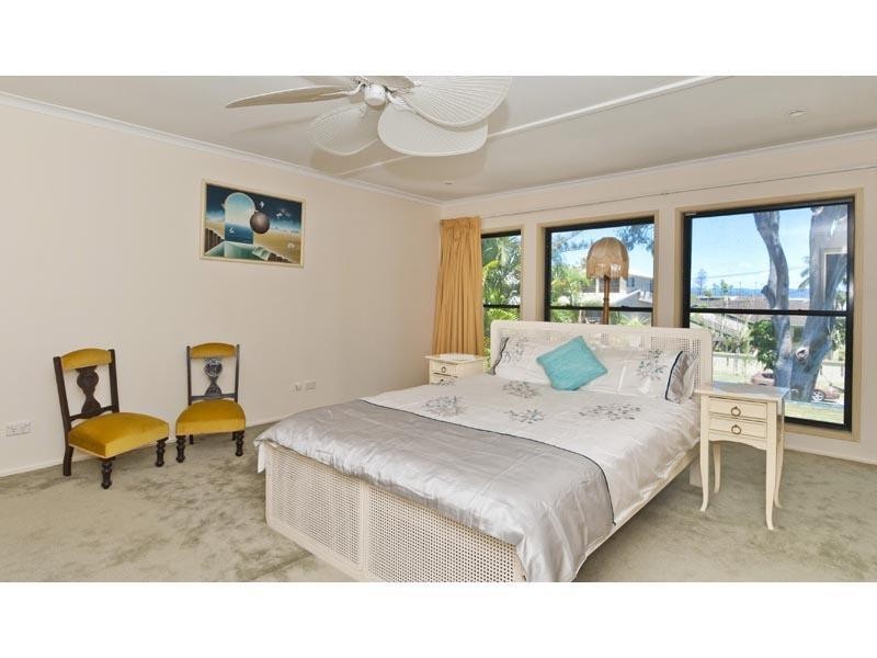 2/37 Sunset Boulevard, Surfers Paradise QLD 4217