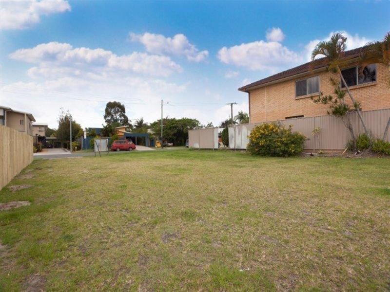 24 Skiff Street, Southport QLD 4215