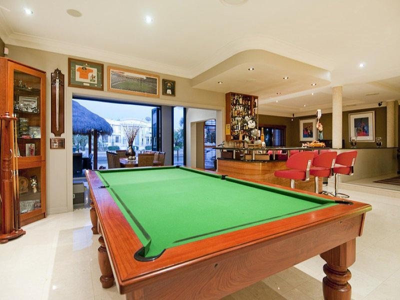 17 The Sovereign Mile, Sovereign Islands QLD 4216