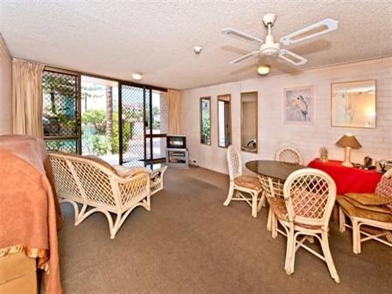 Broadbeach QLD 4218