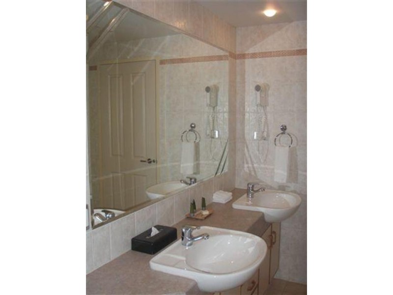 3400 Surfers Paradise Boulevard, Surfers Paradise QLD 4217