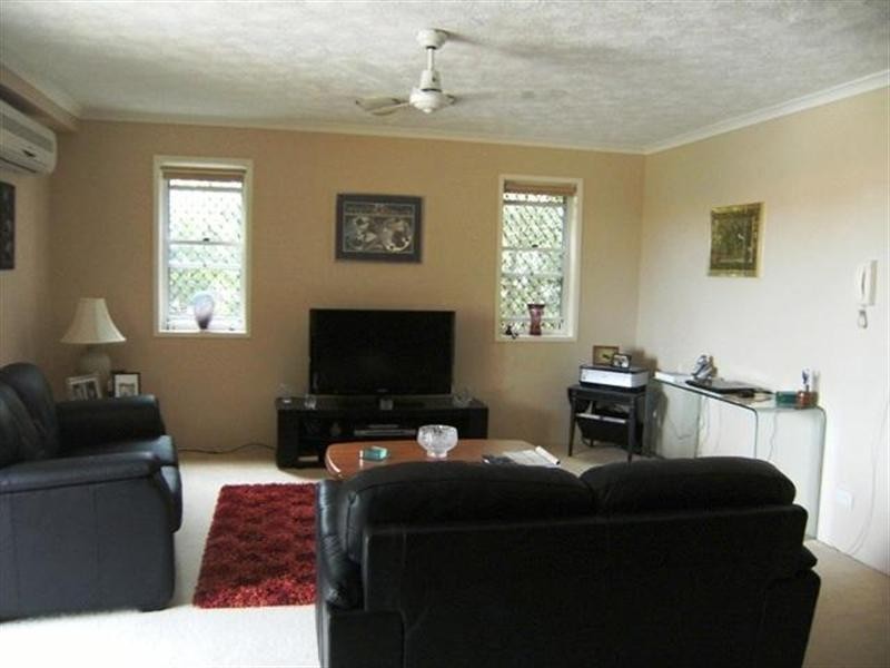 24 Albatross Park. 16 Sykes Court, Southport QLD 4215