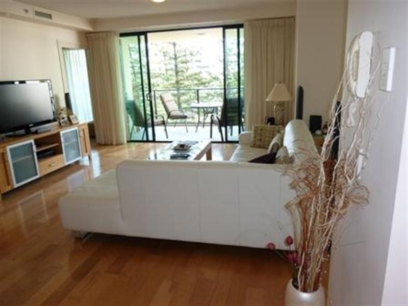 2685 Gold Coast Highway, Broadbeach QLD 4218