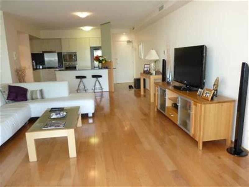 2685 Gold Coast Highway, Broadbeach QLD 4218