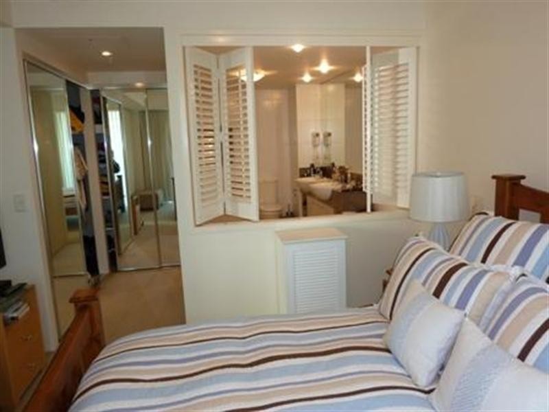 2685 Gold Coast Highway, Broadbeach QLD 4218