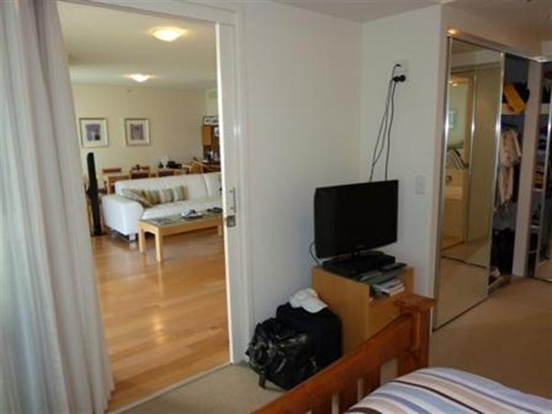 2685 Gold Coast Highway, Broadbeach QLD 4218