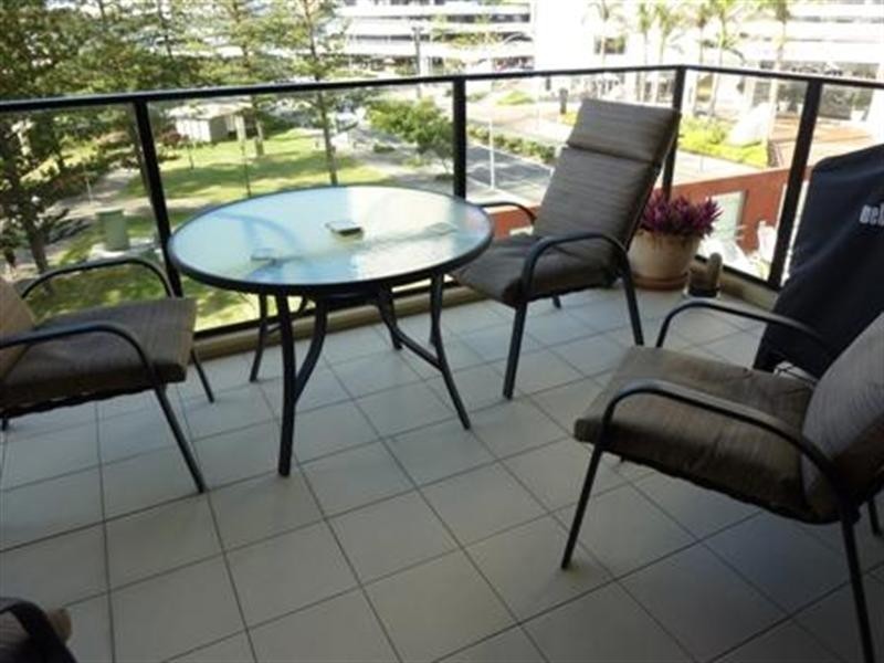 2685 Gold Coast Highway, Broadbeach QLD 4218
