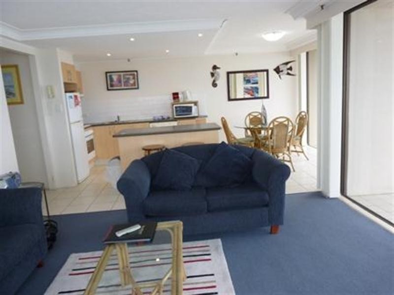 28 Northcliffe Terrace – Longbeach, Surfers Paradise QLD 4217