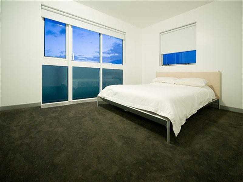 204 Marine Parade, Labrador QLD 4215