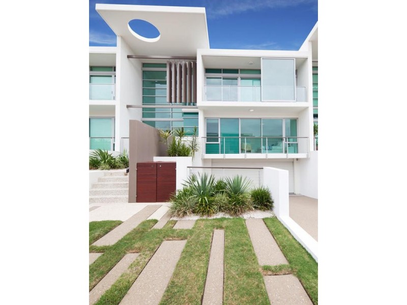 8103 Ephraim Island, Promontory Precinct, Paradise Point QLD 4216