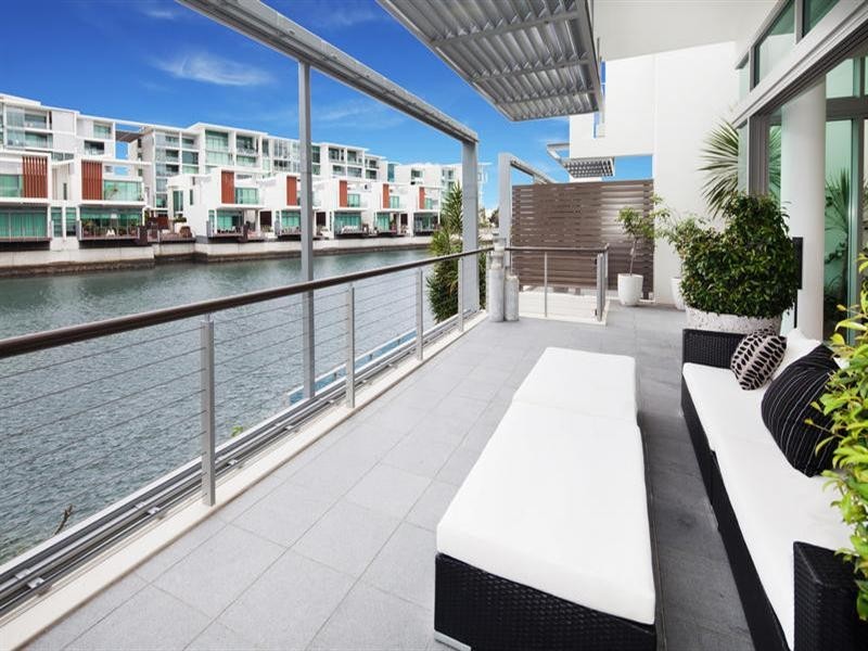 8103 Ephraim Island, Promontory Precinct, Paradise Point QLD 4216